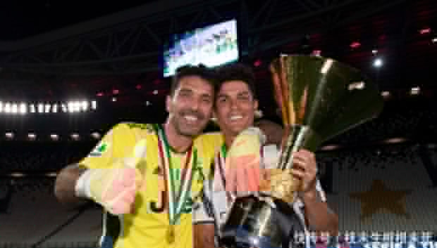 东体：中超在亚冠弱势已不可忍，赛制、外援接轨应拿出诚意（东体：中超亚冠竞争力低迷难以为继，须以诚意推动赛制与外援政策看齐亚洲主流）